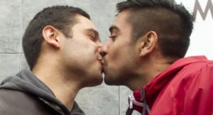 Quels sont les meilleurs jeux gay pour pimenter vos soirées